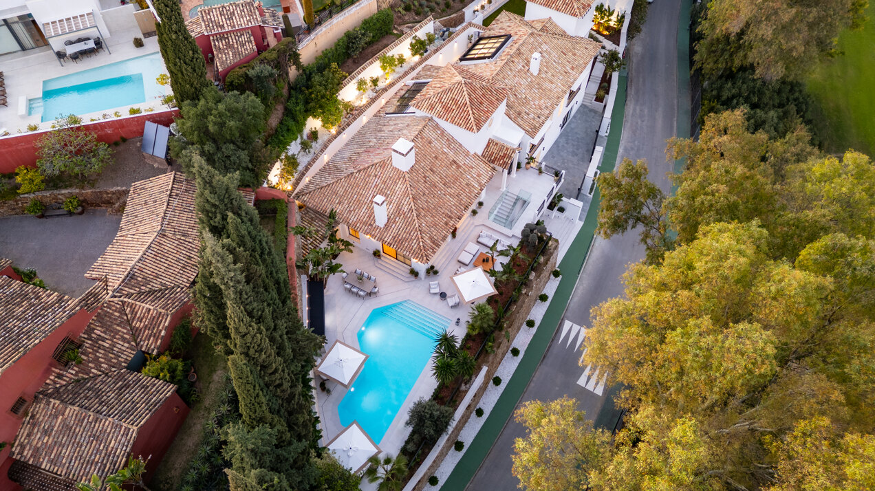 Remarkable villa offers impressive golf views
