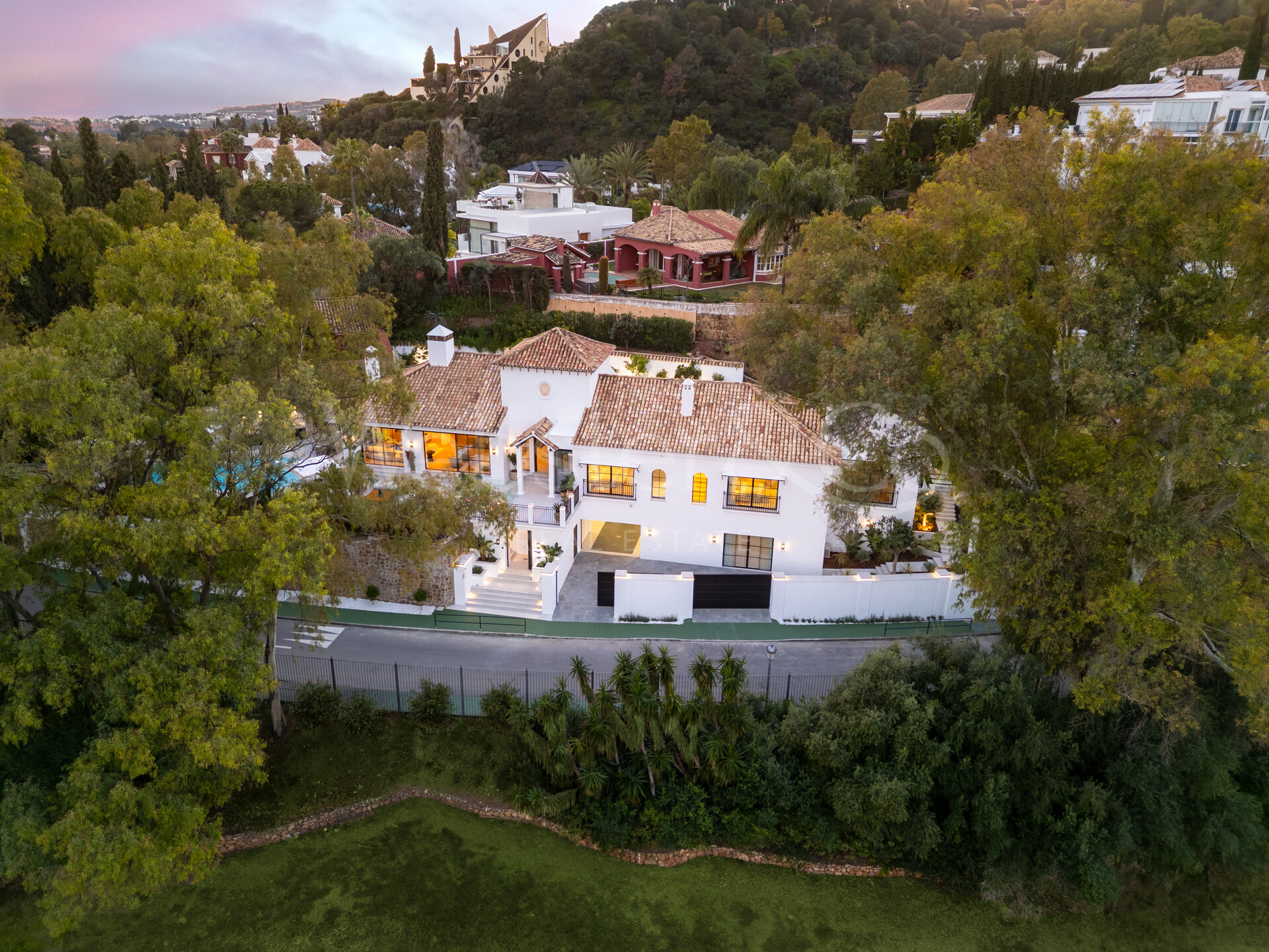 Excelente villa con impresionantes vistas al golf