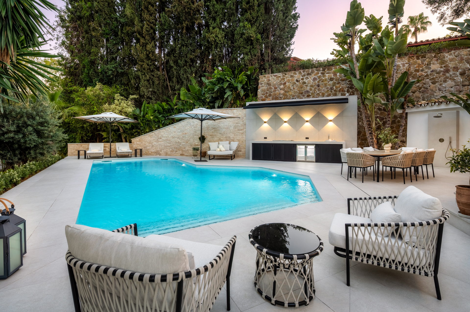 Remarkable villa offers impressive golf views