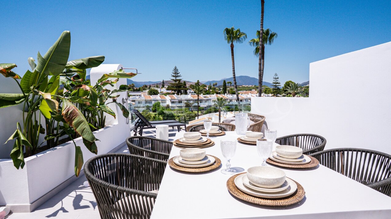Penthouse Hideaway - Perfect Duplex, Nueva Andalucia