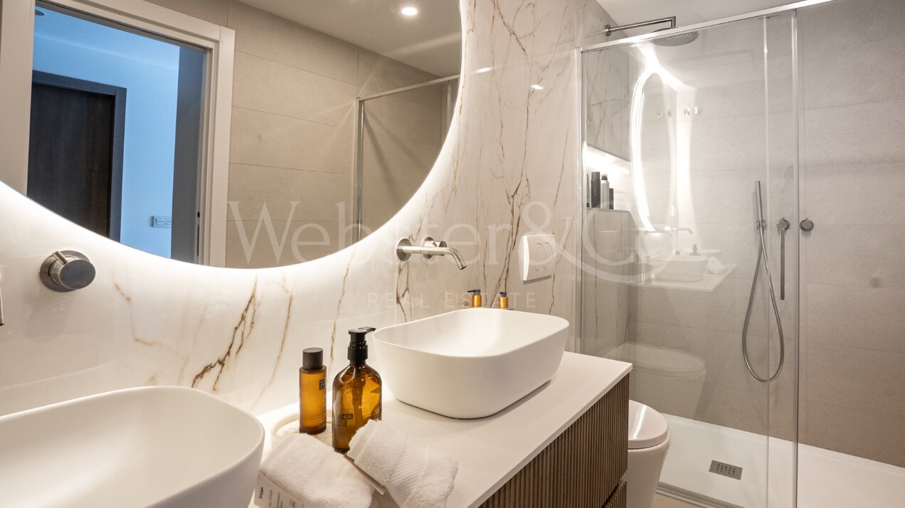 Penthouse Hideaway - Perfect Duplex, Nueva Andalucia