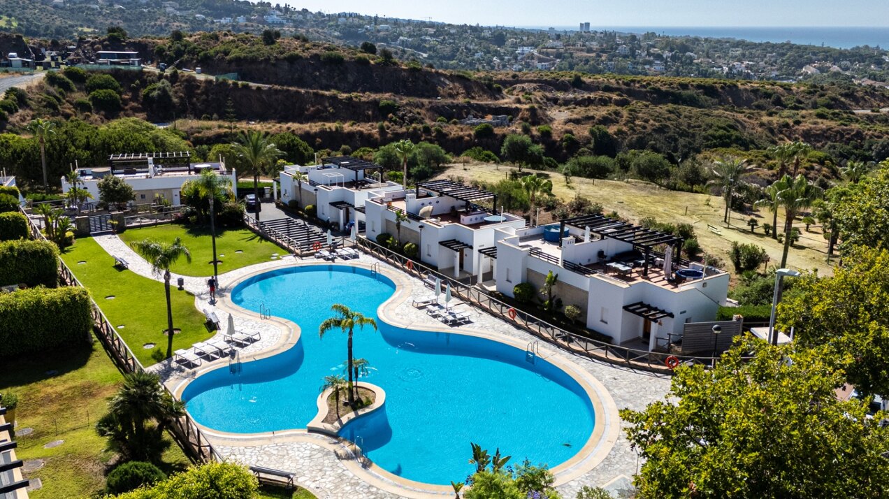 Townhouse offers luxury Mediterranean living in Marbella