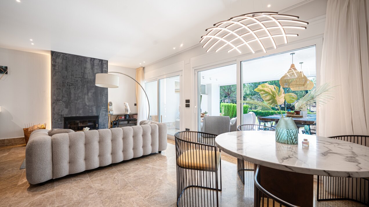 Townhouse offers luxury Mediterranean living in Marbella