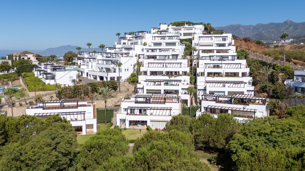 Townhouse offers luxury Mediterranean living in Marbella