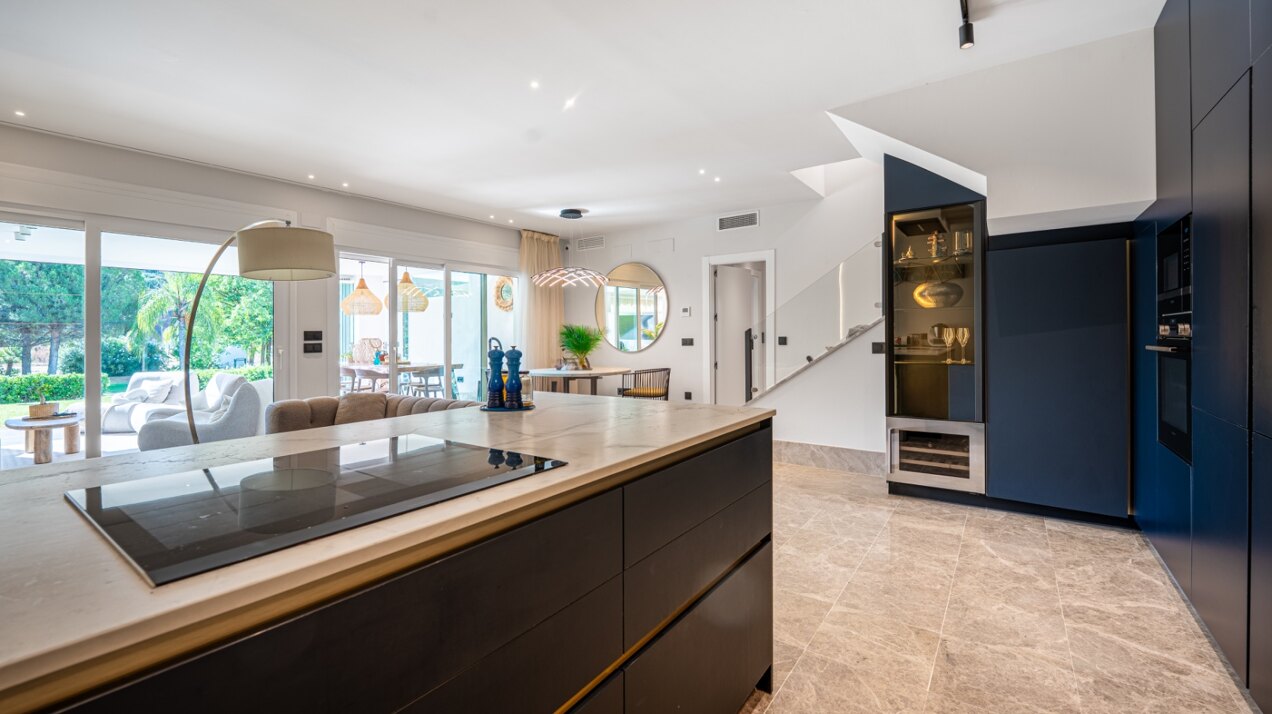 Townhouse offers luxury Mediterranean living in Marbella