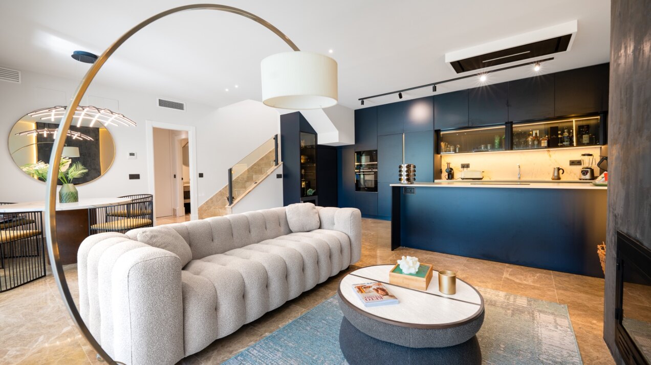 Townhouse offers luxury Mediterranean living in Marbella