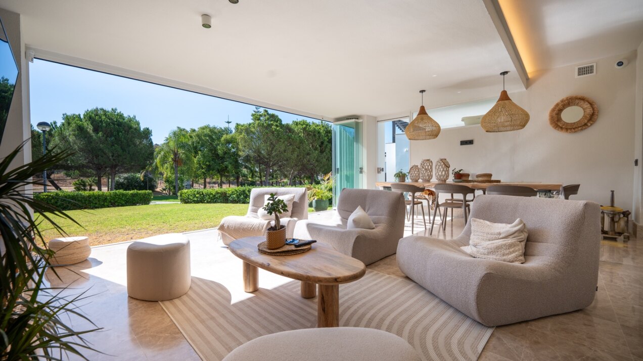 Townhouse offers luxury Mediterranean living in Marbella