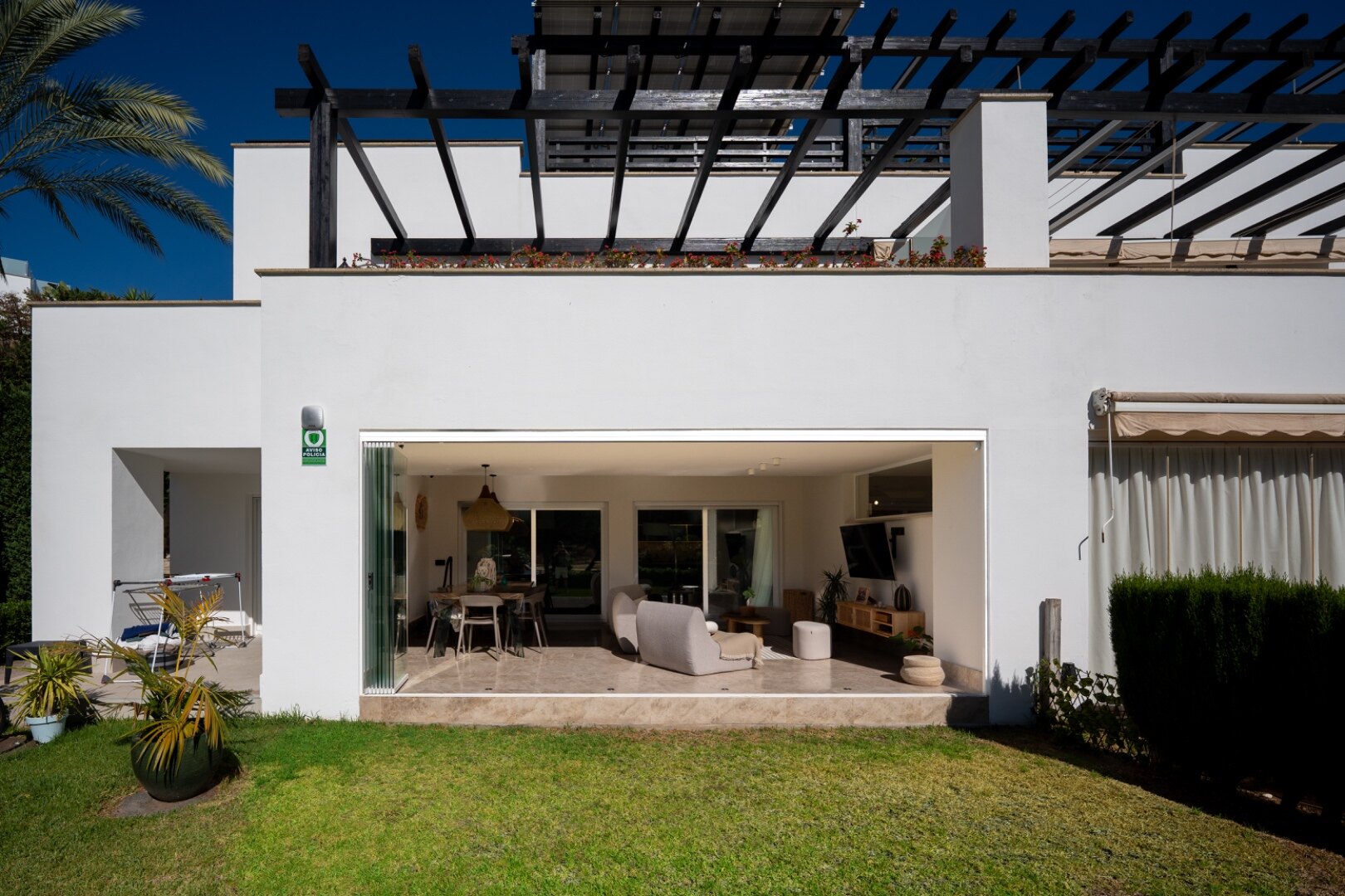 Townhouse offers luxury Mediterranean living in East Marbella