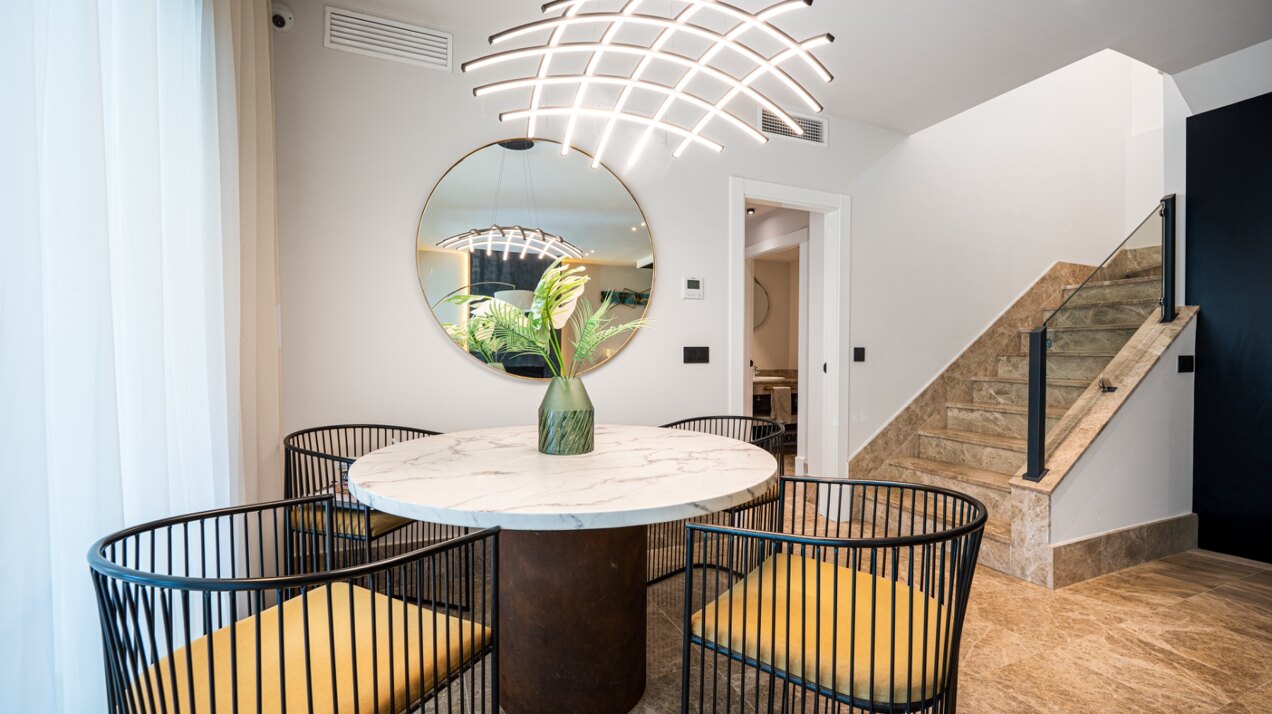 Townhouse offers luxury Mediterranean living in Marbella
