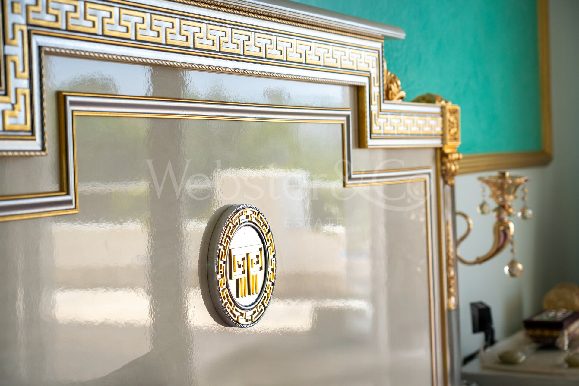 Villa Veliko - Beachside Elegance, The Golden Mile