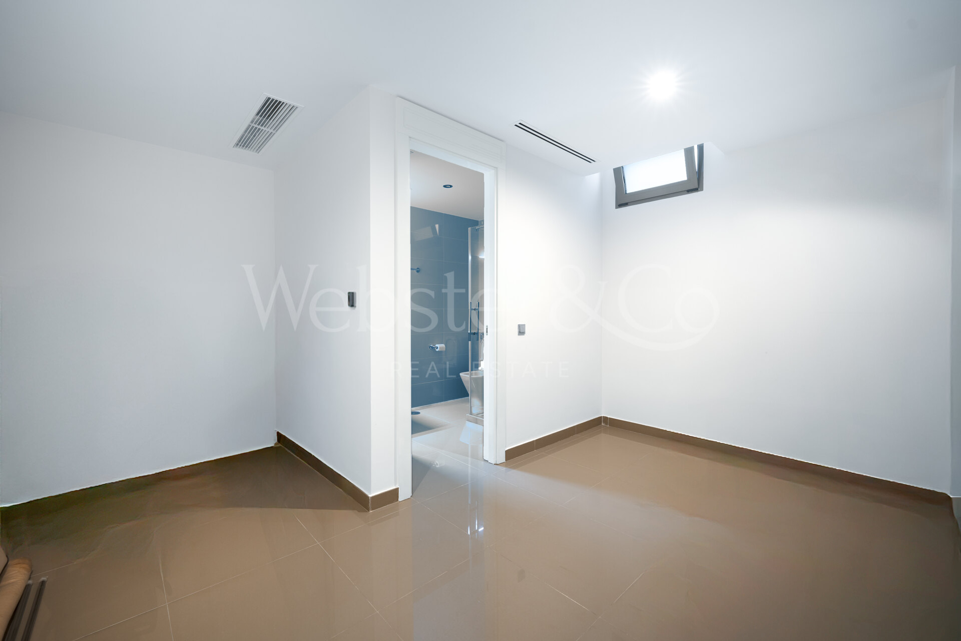 Villa Veliko - Beachside Elegance, The Golden Mile