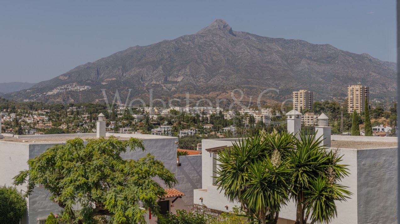 Apartment Jardines - Oasis in Nueva Andalucia