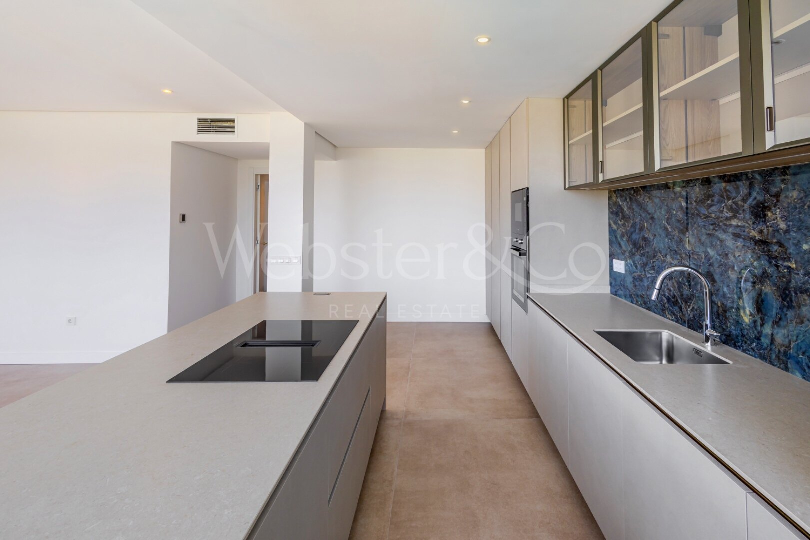 Apartment Jardines - Oasis in Nueva Andalucia