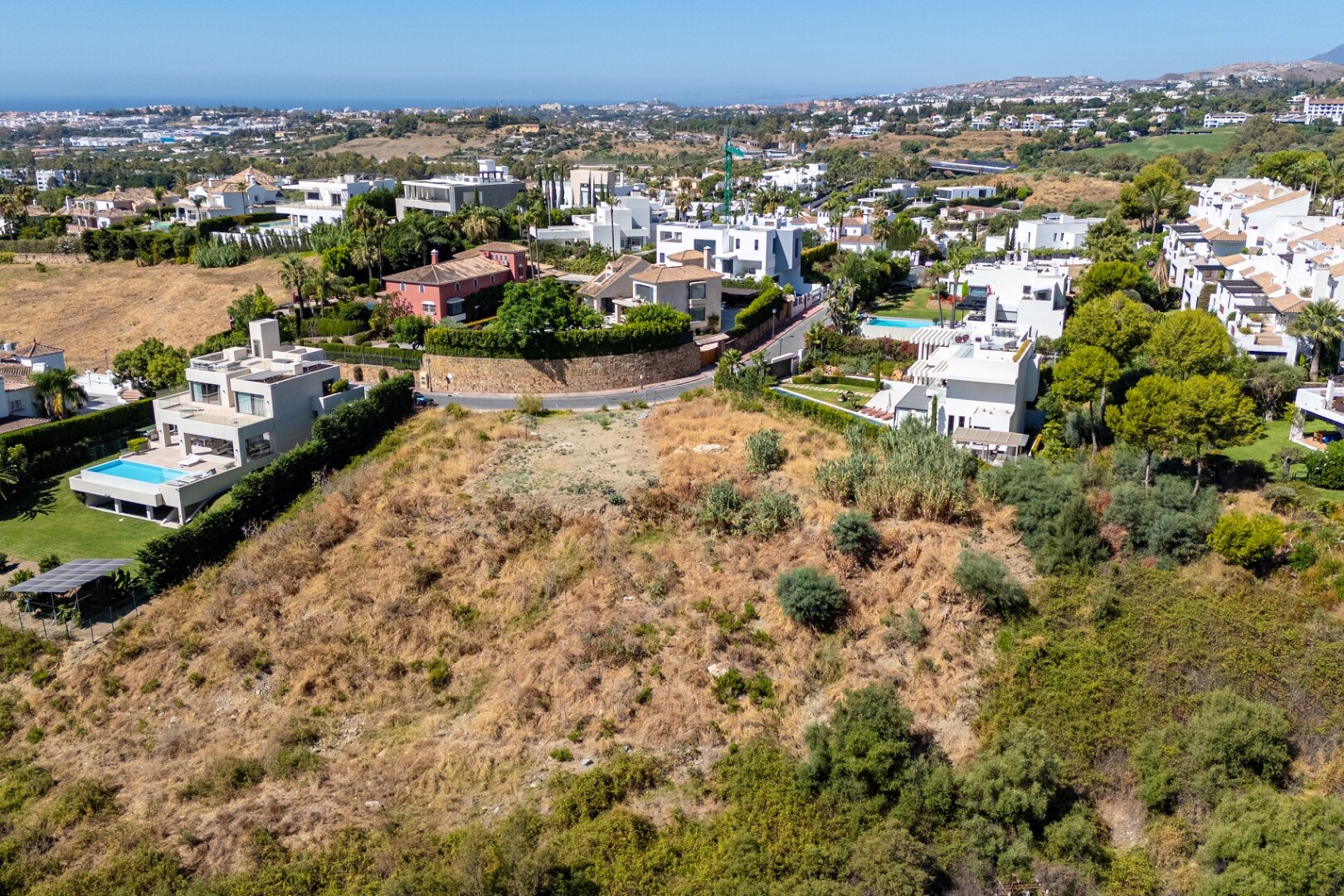 Rare investment opportunity in Nueva Andalucía