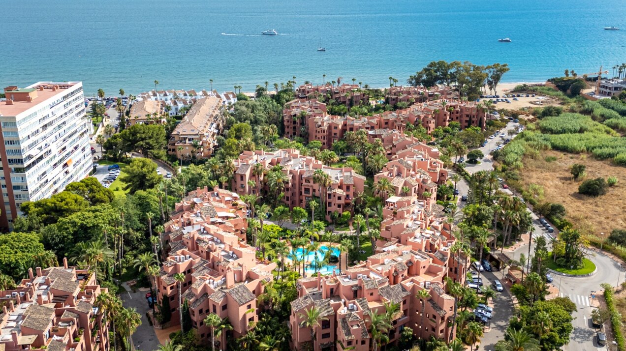 Frontline beach apartment offers total serenity
