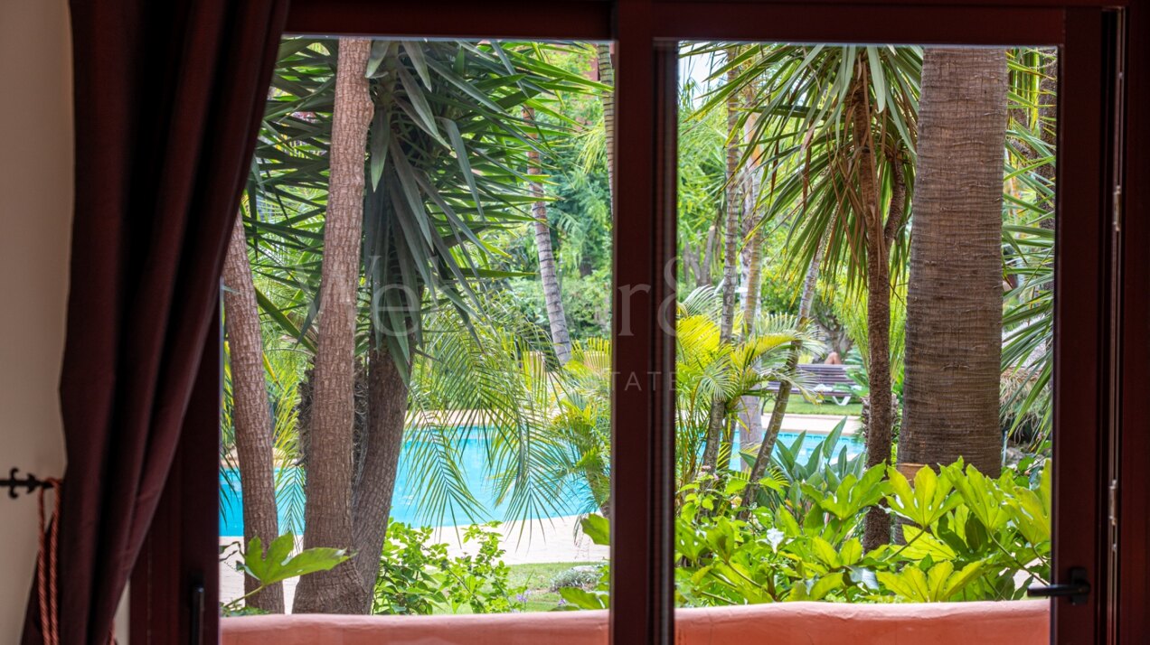 Frontline beach apartment offers total serenity