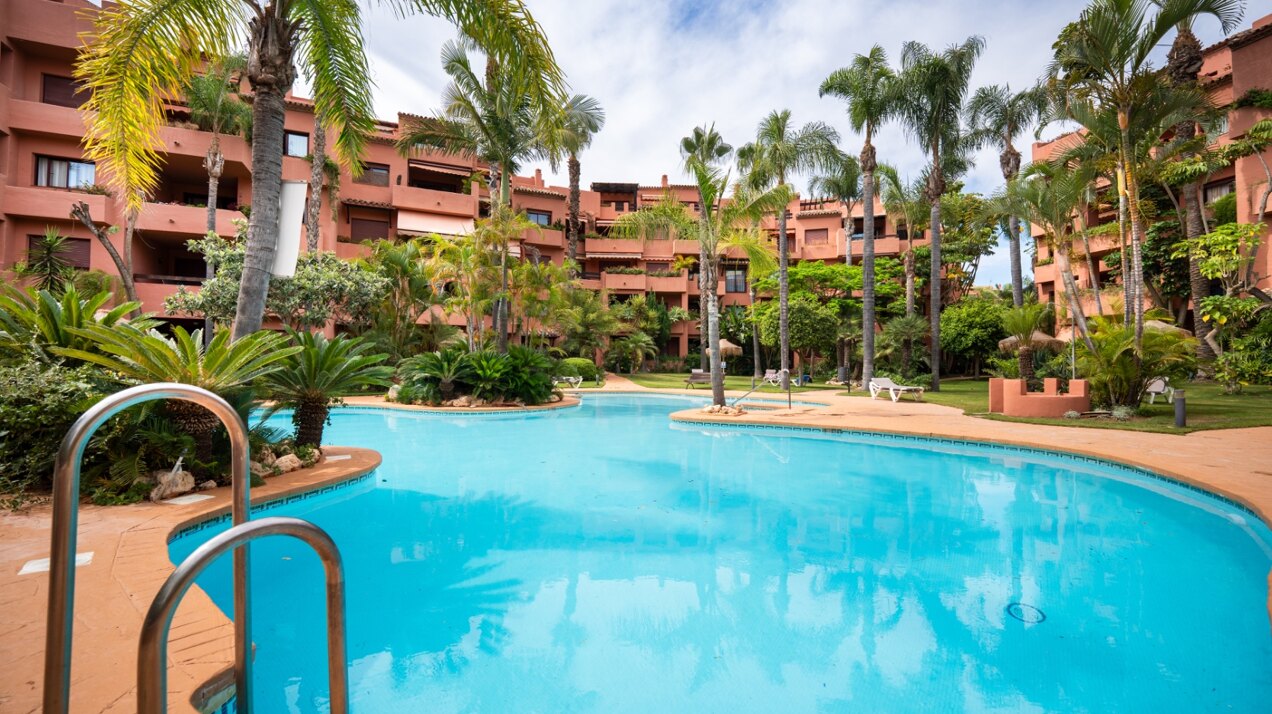 Frontline beach apartment offers total serenity
