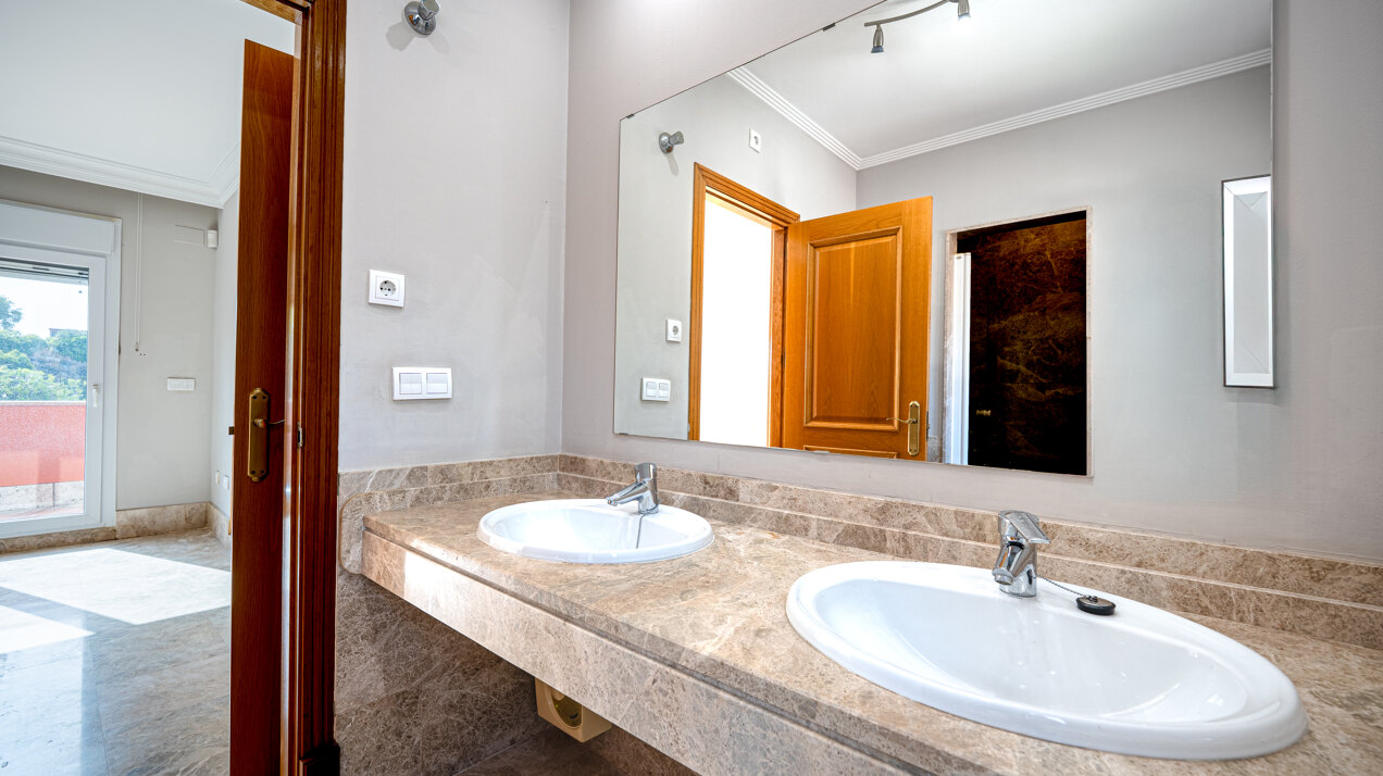 Frontline golf villa is the epitome of coastal living