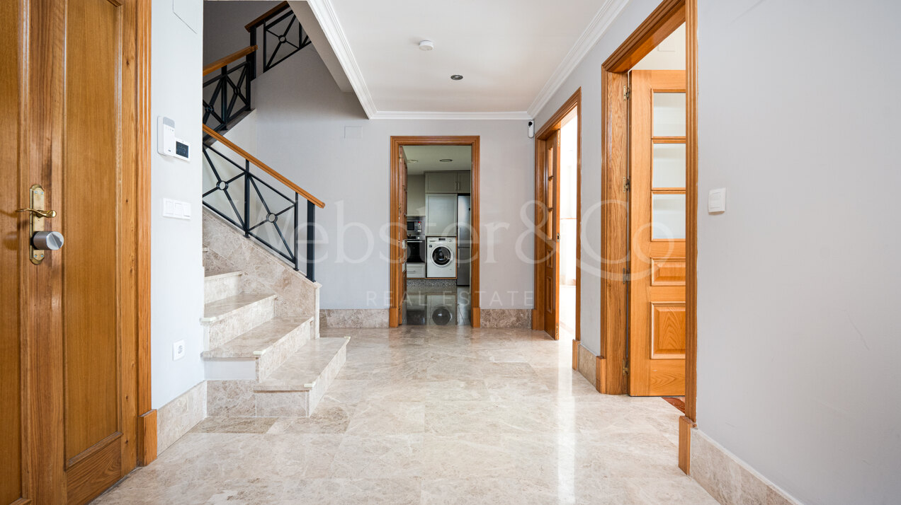 Villa Arancia - Frontline Golf Villa in Santa Clara