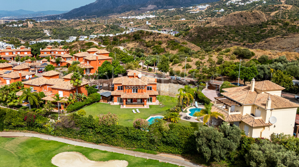 Villa Arancia - Frontline Golf Villa in Santa Clara