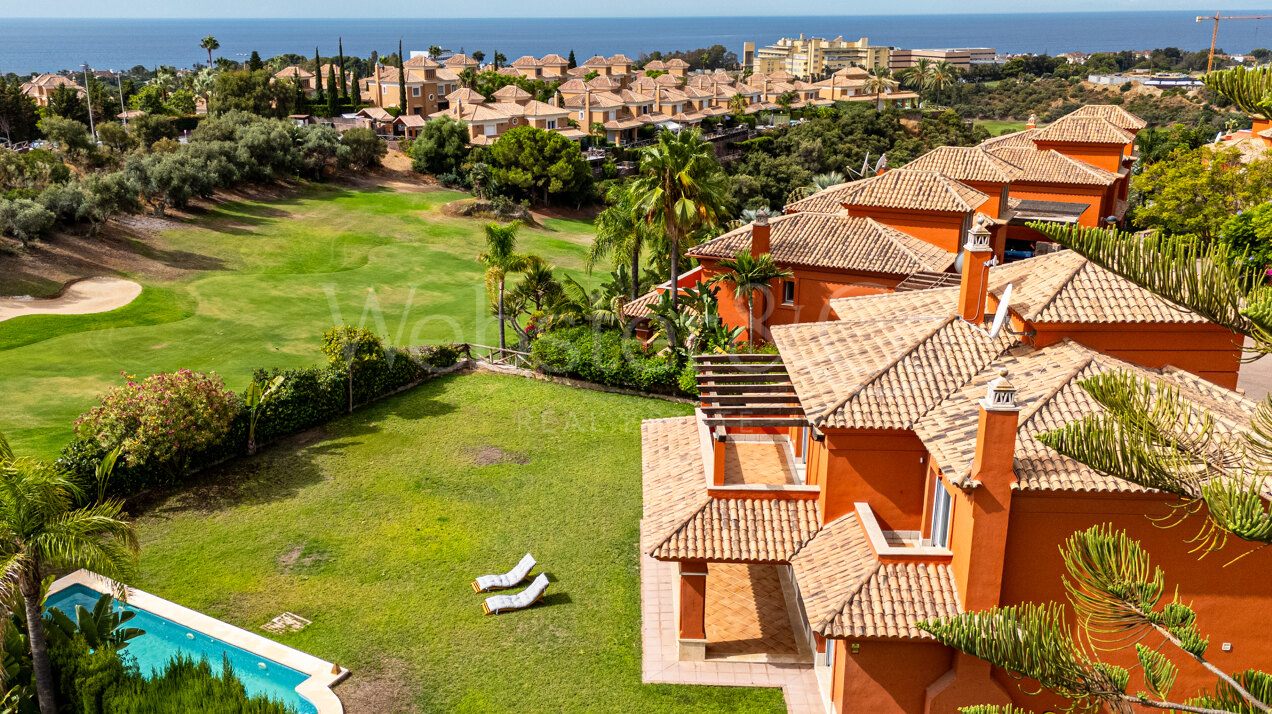 Villa Arancia - Frontline Golf Villa in Santa Clara