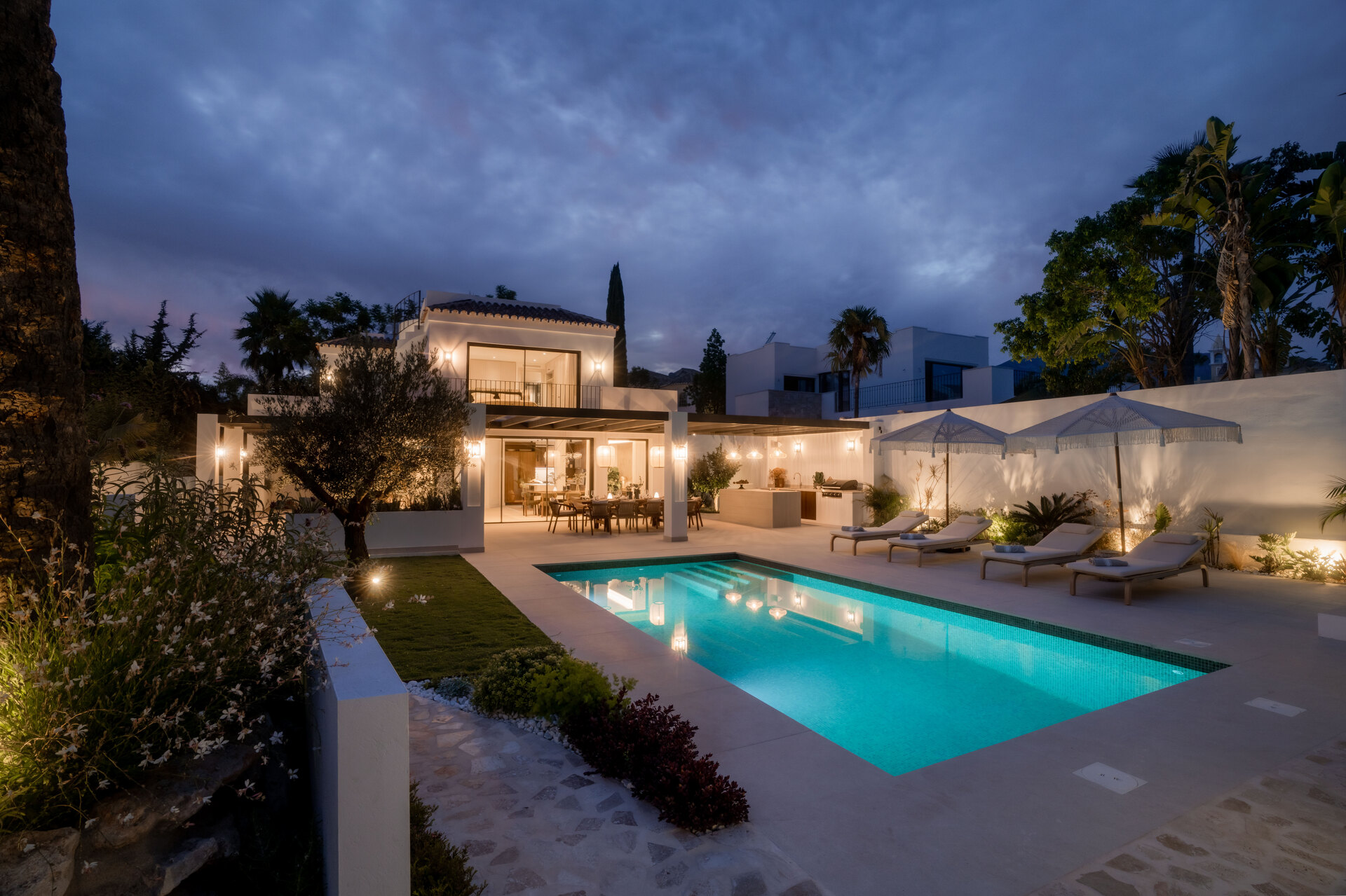 Luxurious 6 bedroom villa sits in the heart of Golf valley
