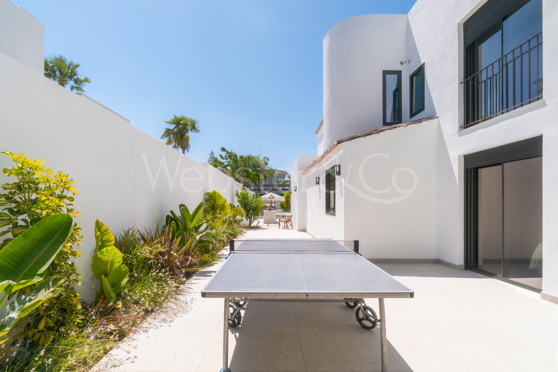 Casa Merengue – Sofisticación en Nueva Andalucía