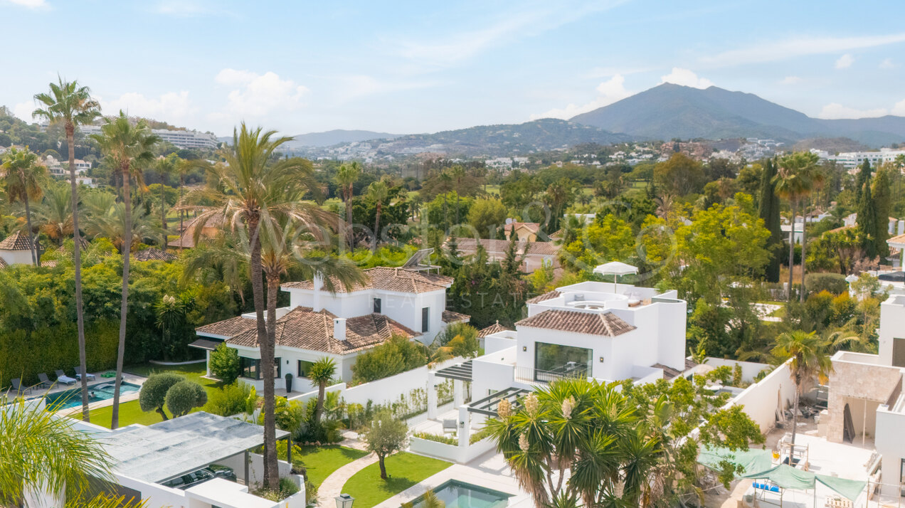 Casa Merengue - Sophistication in Nueva Andalucía