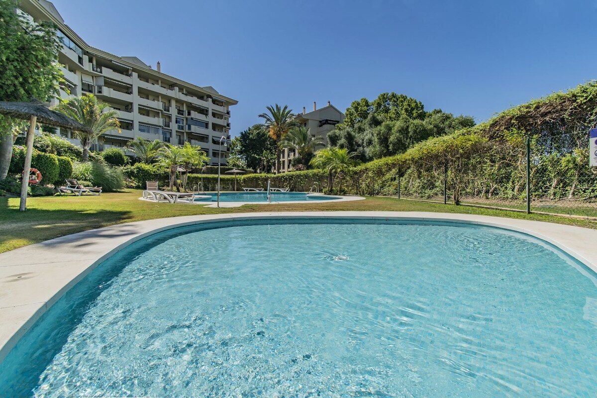 Charm, comfort and convenience in Guadalmina Alta