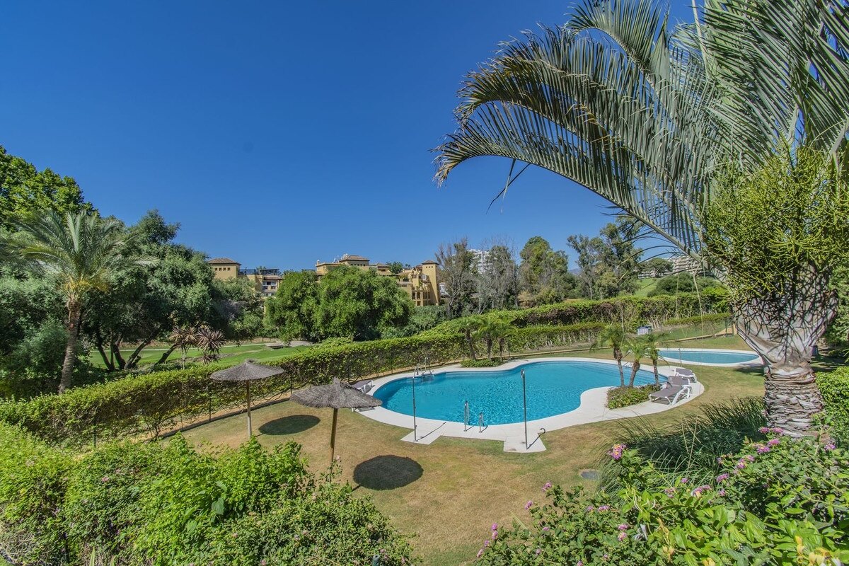 Charm, comfort and convenience in Guadalmina Alta