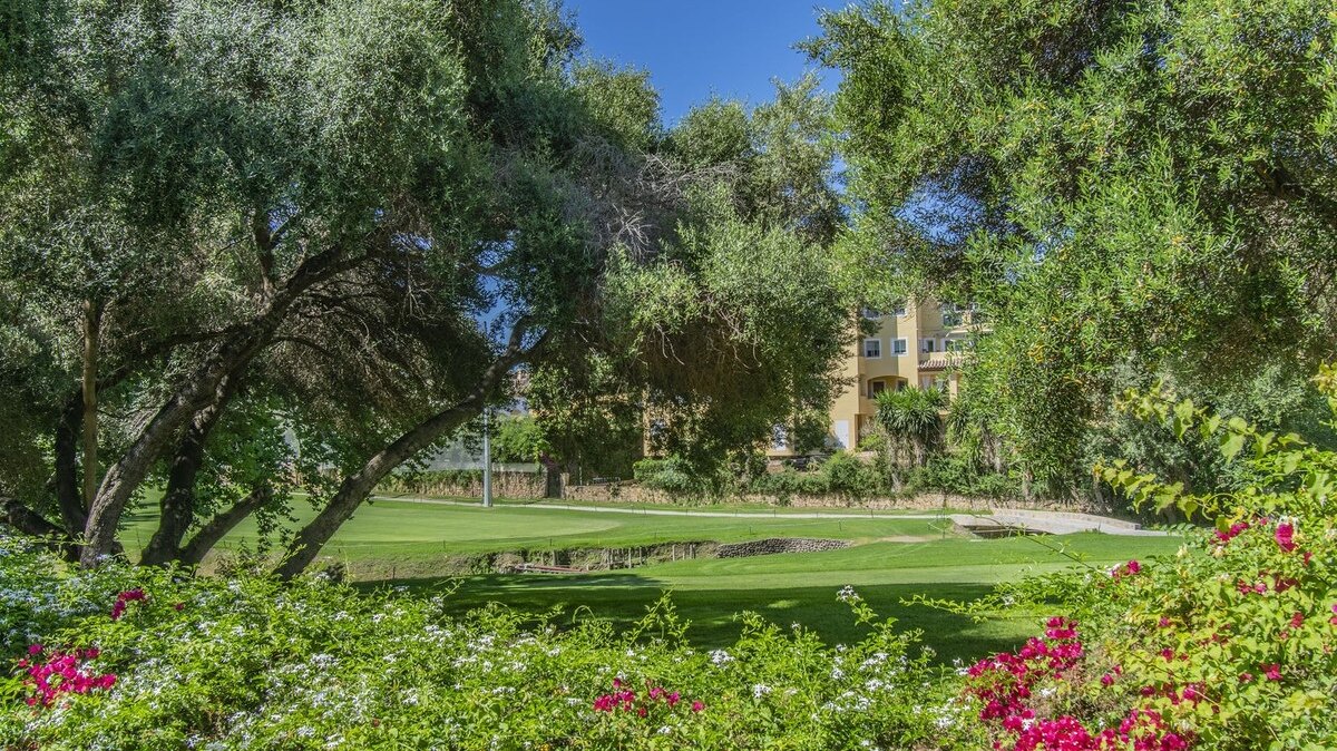 Charm, comfort and convenience in Guadalmina Alta