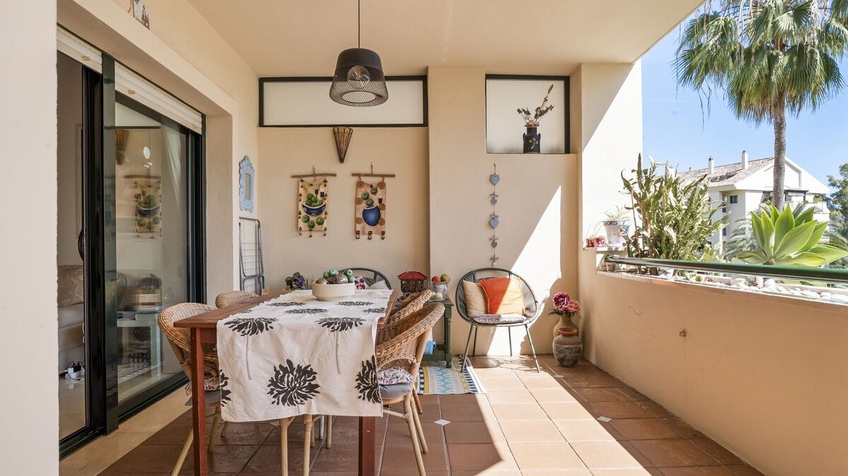 Charm, comfort and convenience in Guadalmina Alta