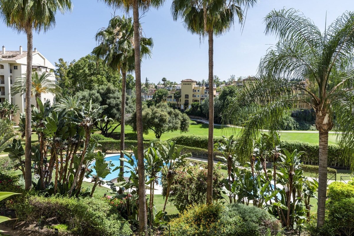 Charm, comfort and convenience in Guadalmina Alta