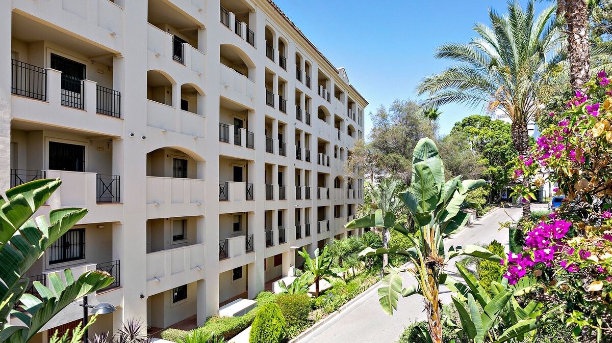 Charm, comfort and convenience in Guadalmina Alta