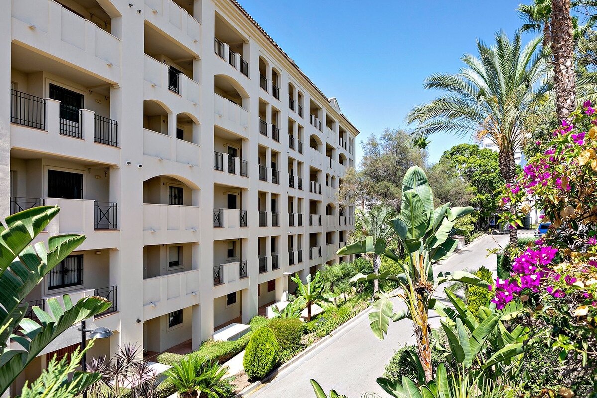 Charm, comfort and convenience in Guadalmina Alta