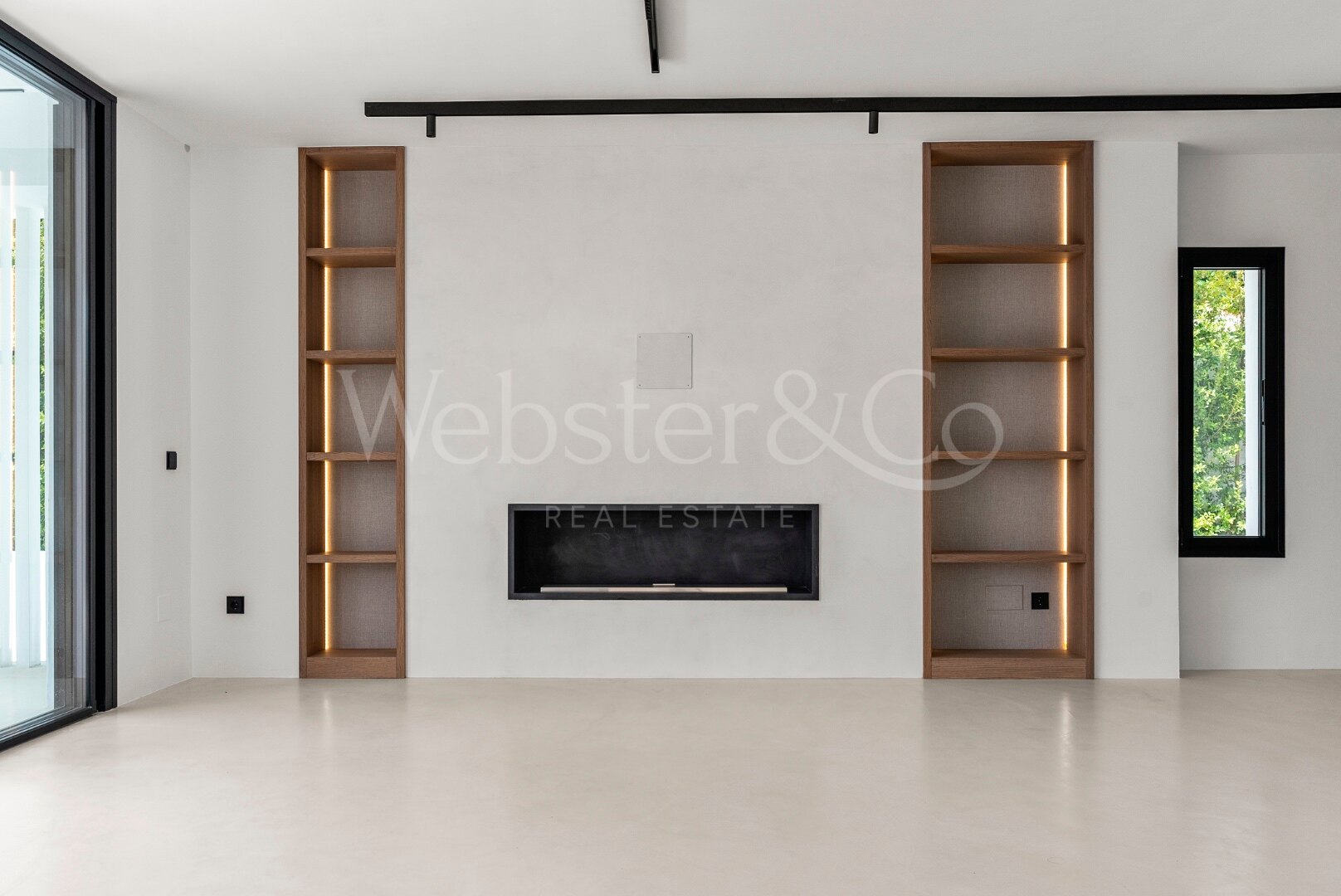 Villa Acqua - Beachside Luxury, The New Golden Mile