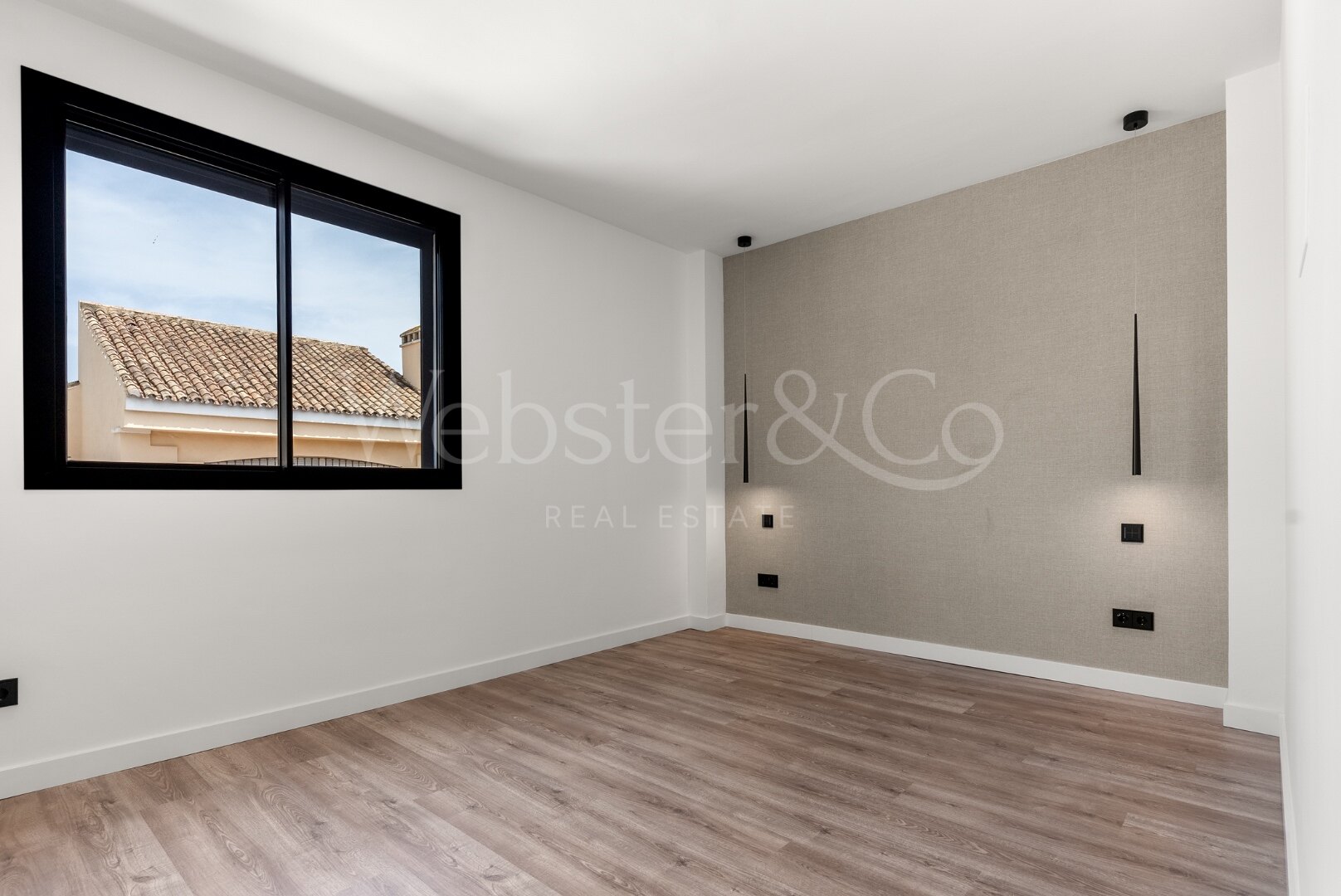 Villa Acqua - Beachside Luxury, The New Golden Mile