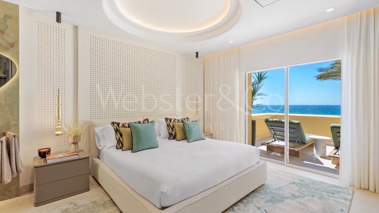Contemporary beachfront apartment will dazzle
