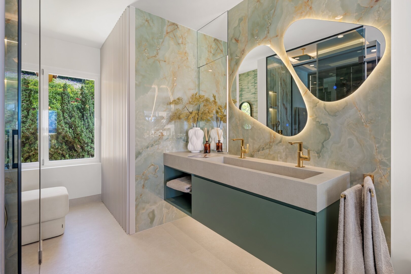 Exquisite beachfront apartment seamlessly blending contemporary design with comfort and luxury