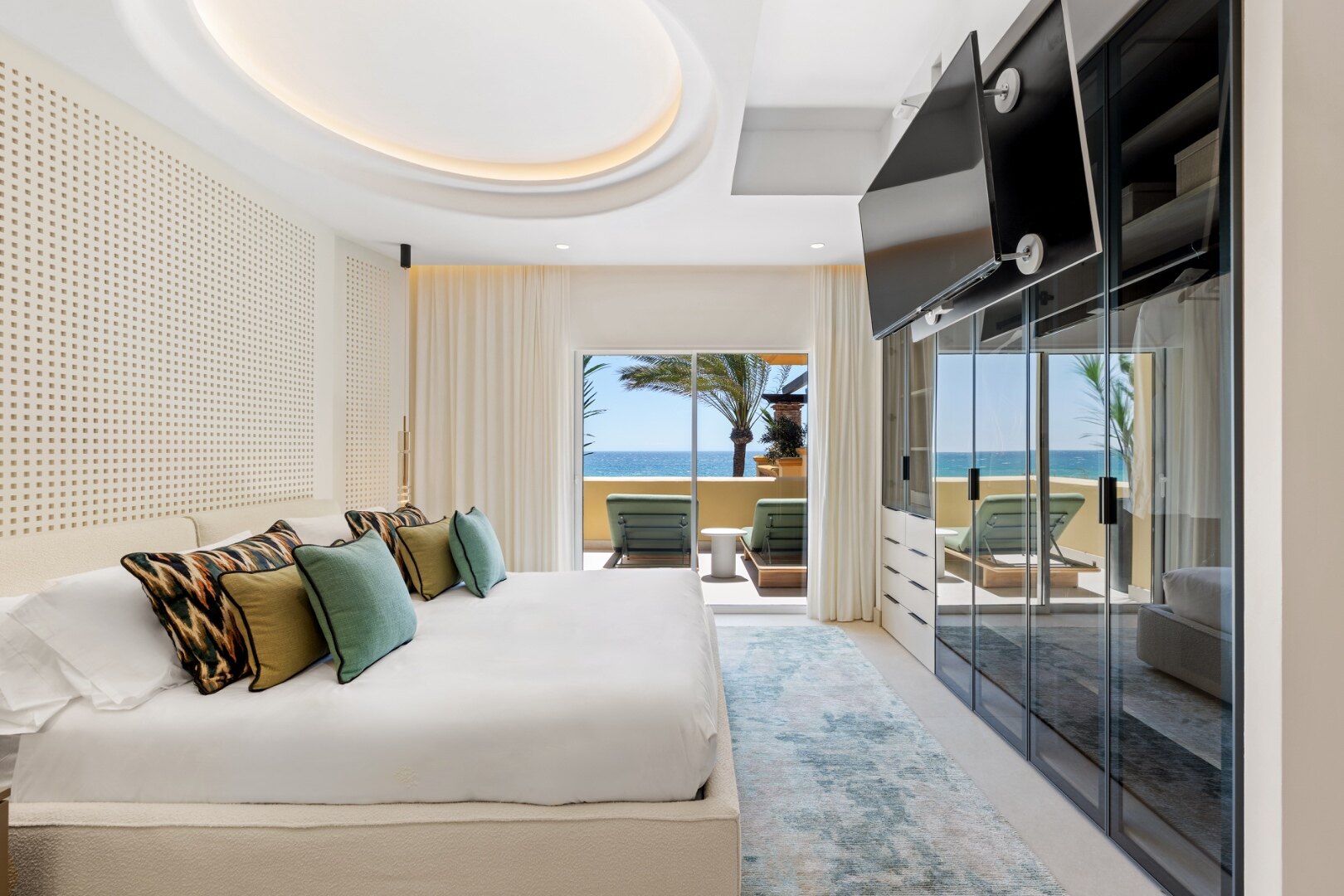 Exquisite beachfront apartment seamlessly blending contemporary design with comfort and luxury
