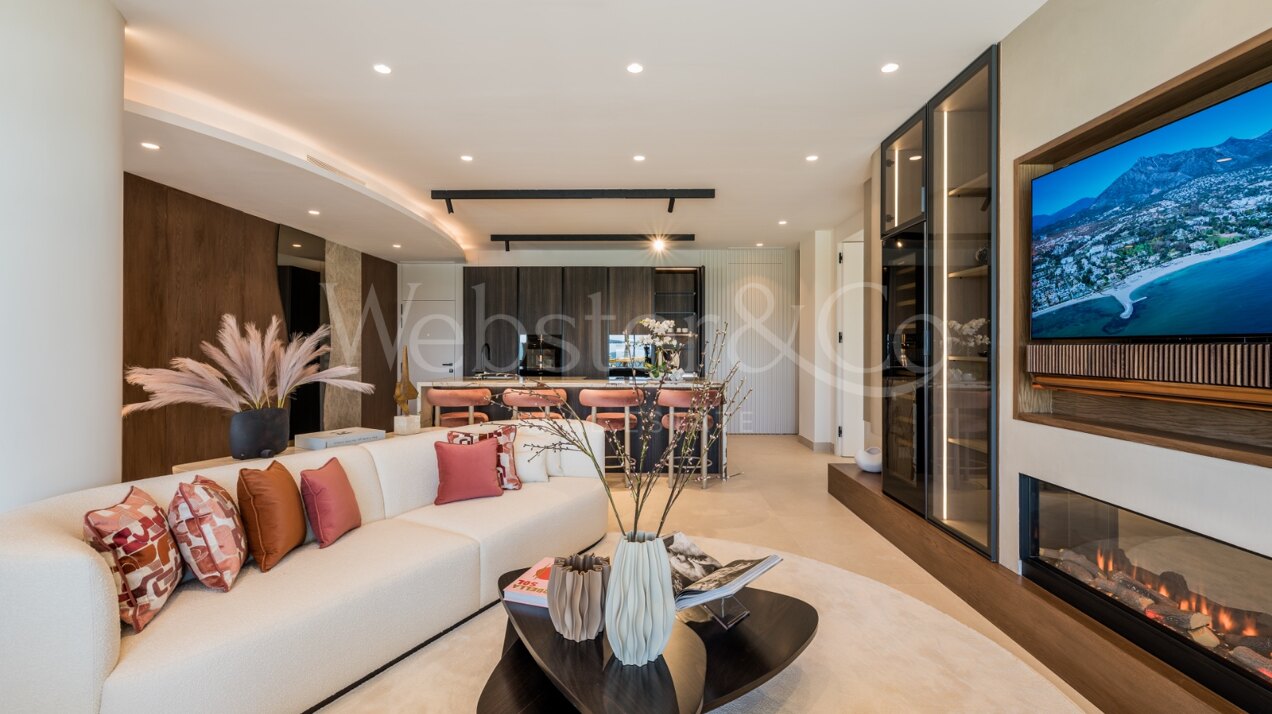 Contemporary beachfront apartment will dazzle