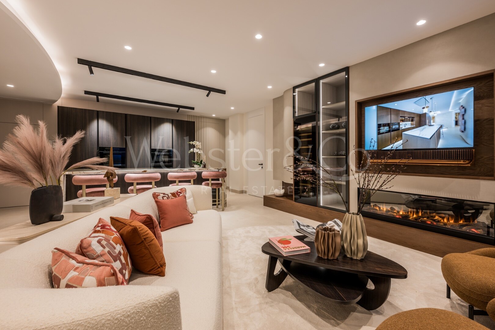 Contemporary beachfront apartment will dazzle