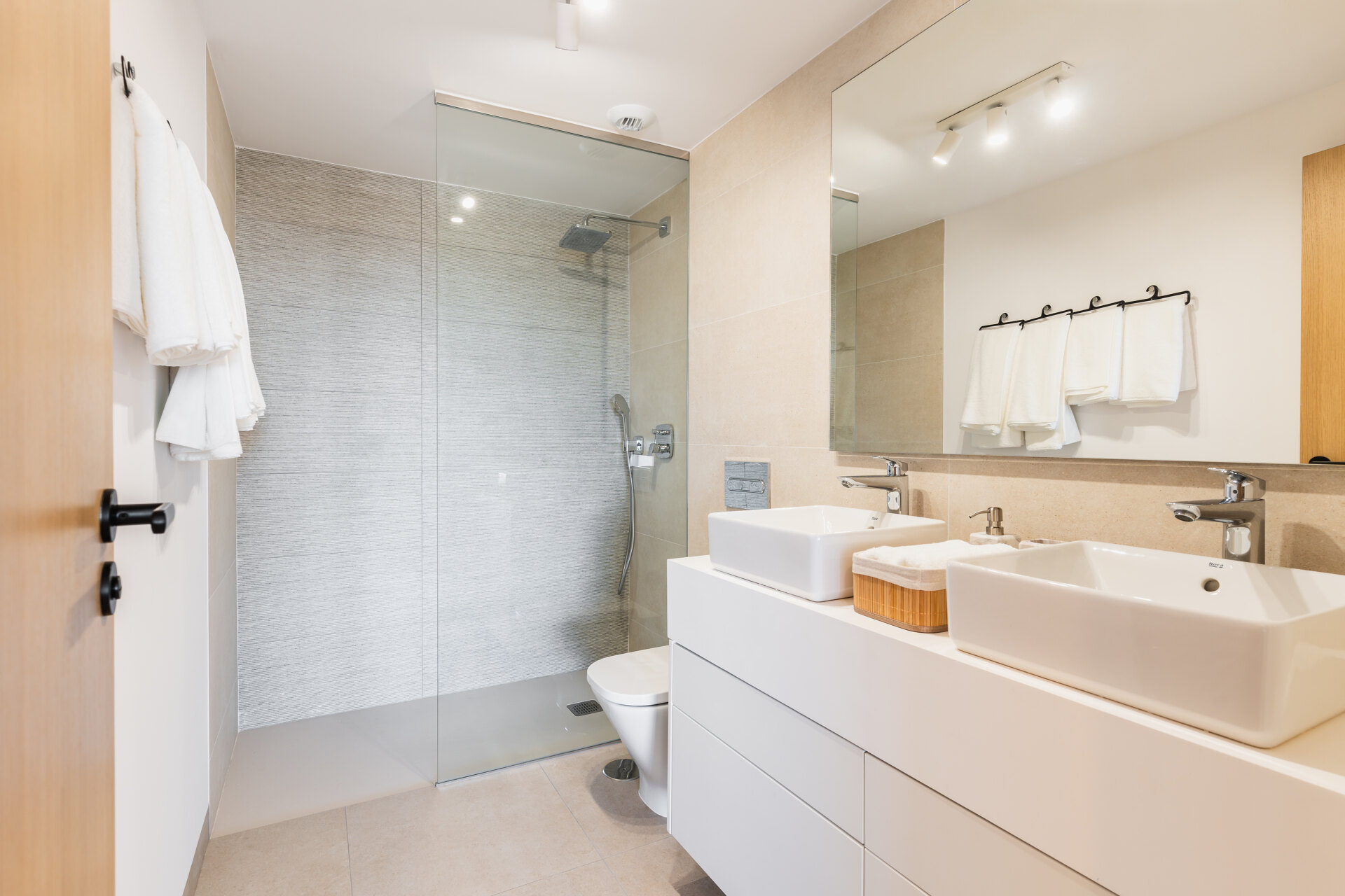 Exclusive turnkey townhouse in Mijas Costa is a masterclass in elegance and tranquility