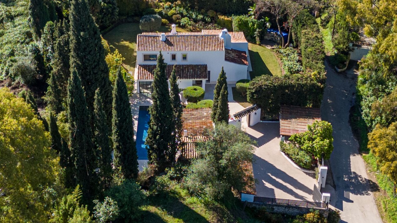 This exquisite, turnkey villa is a hidden gem that seamlessly blends modernity with ultimate comfort