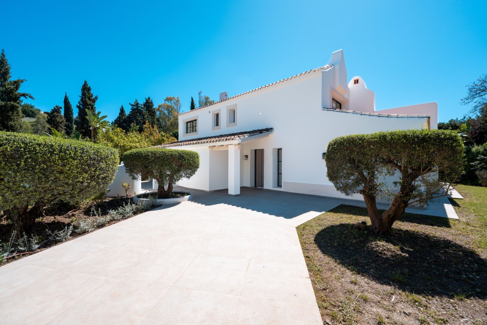 This exquisite, turnkey villa is a hidden gem that seamlessly blends modernity with ultimate comfort