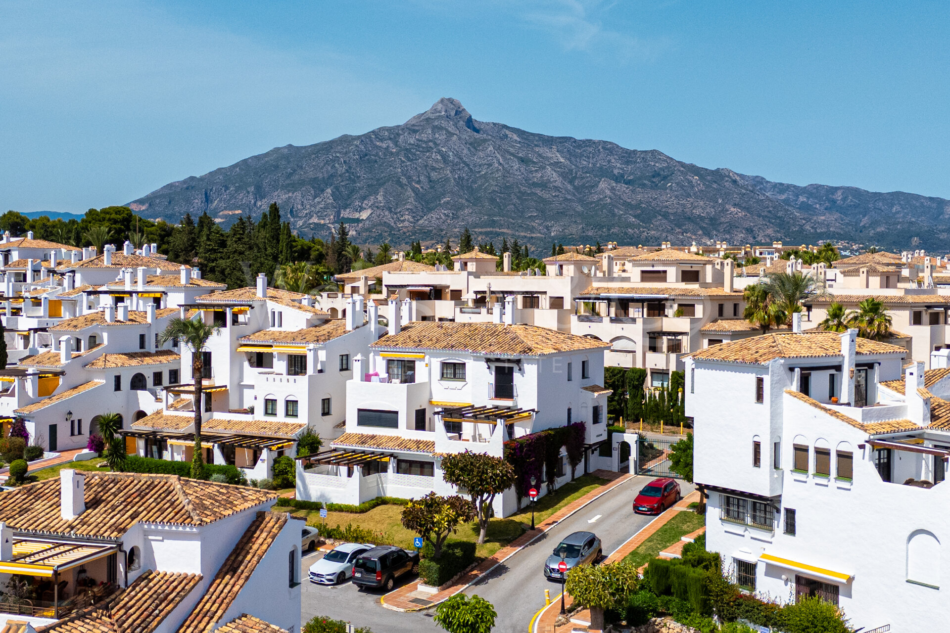 Apartamento Las Margaritas – Lujo en Aldea Blanca