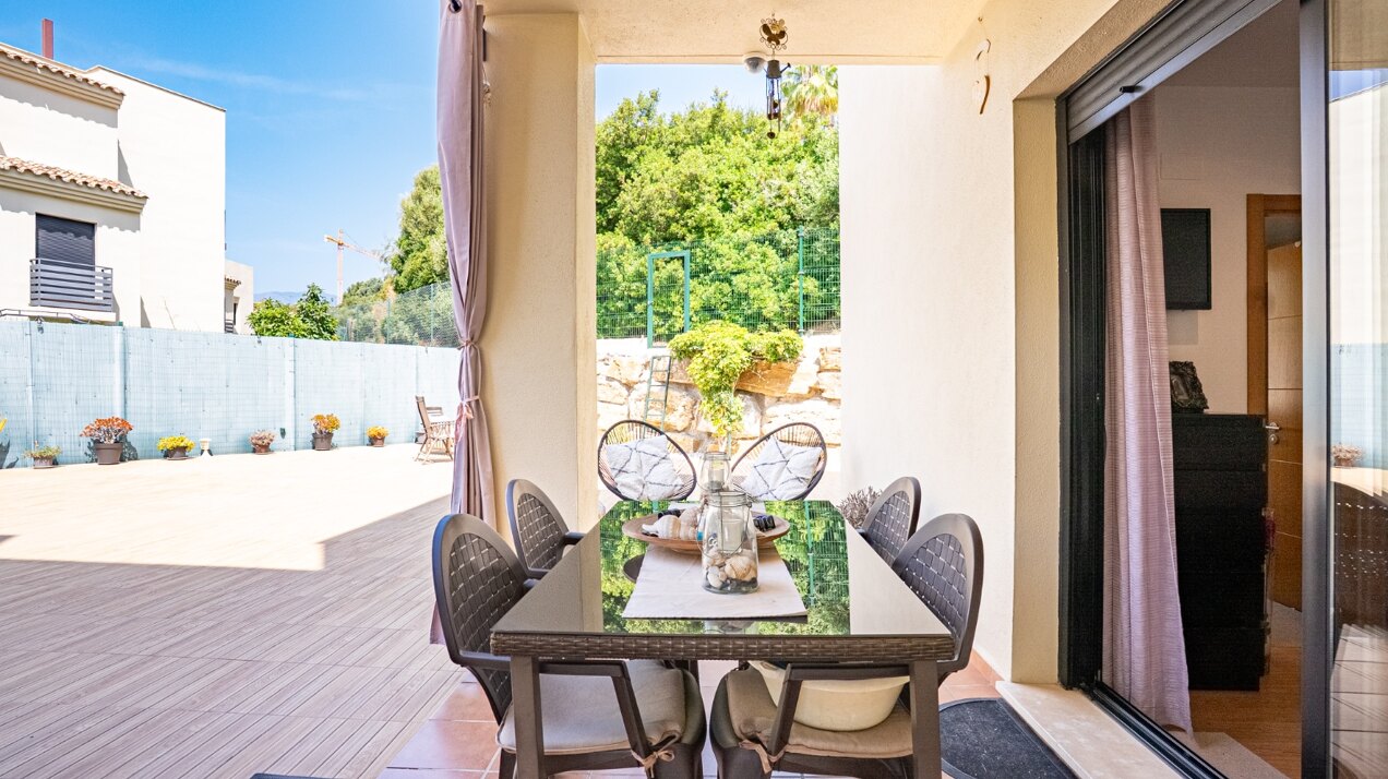 Elegant and refined apartment beautifully harmonises elegant interiors with stunning natural surroundings