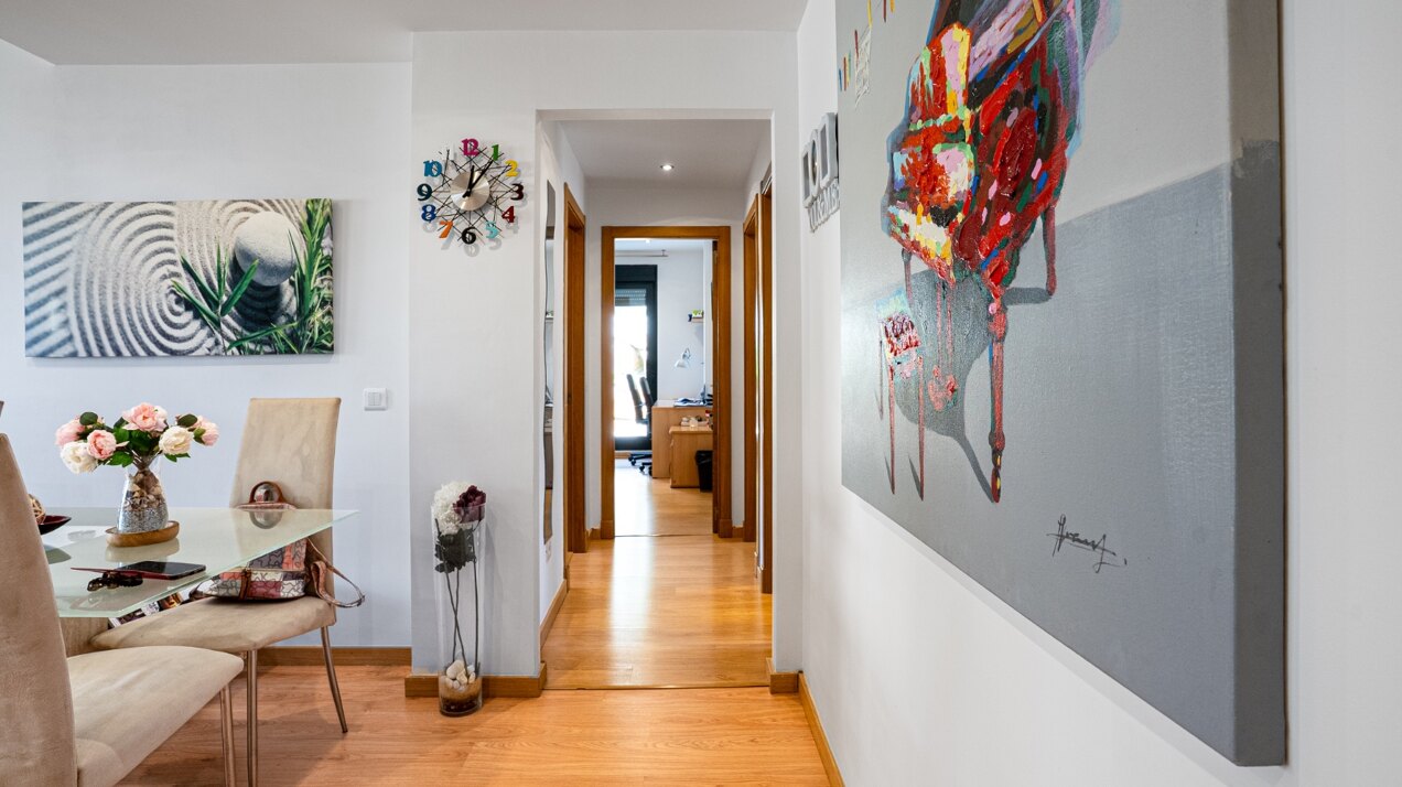 Elegant and refined apartment beautifully harmonises elegant interiors with stunning natural surroundings