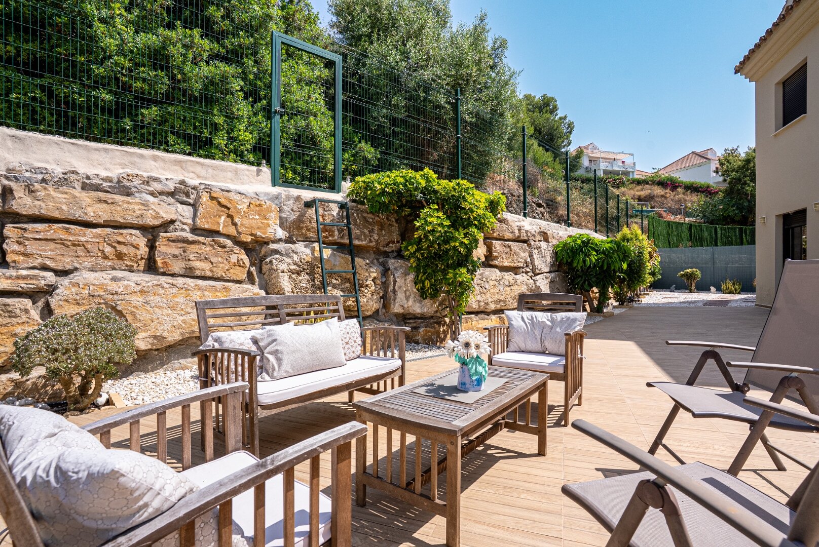 Elegant and refined apartment beautifully harmonises elegant interiors with stunning natural surroundings