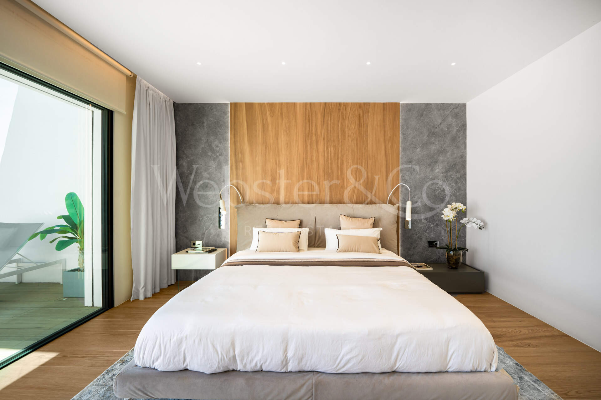 Casa Oceana - Beachfront on The Golden Mile